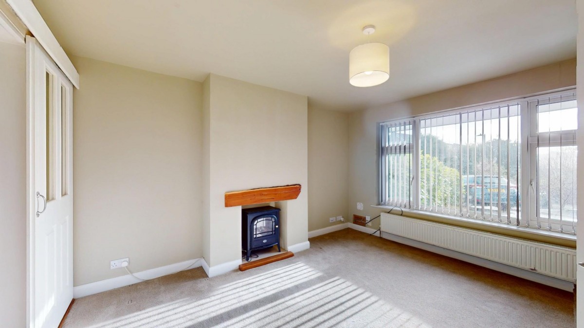 Harewood Crescent, Oakworth