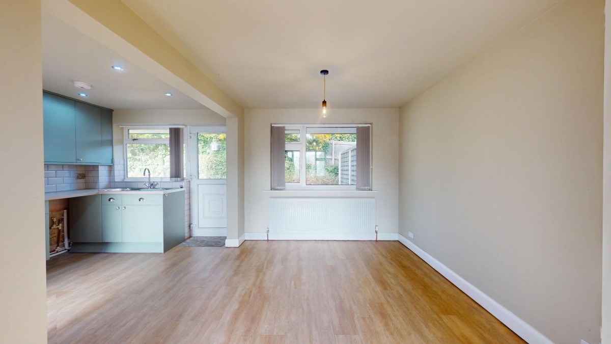 Harewood Crescent, Oakworth