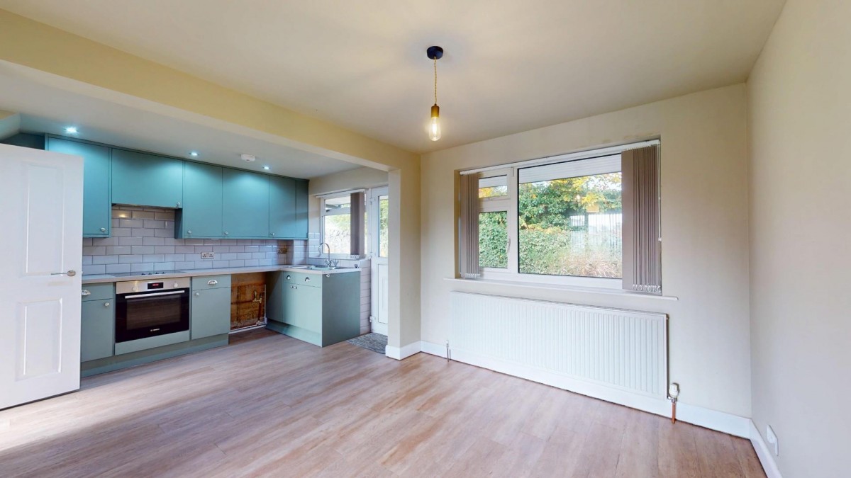 Harewood Crescent, Oakworth