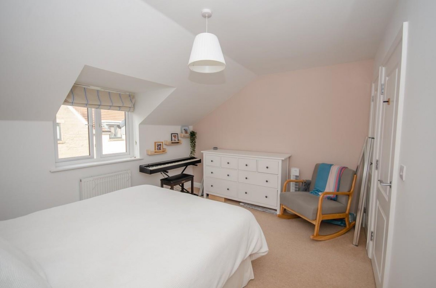 Oak Tree Close, Mangotsfield, Bristol, BS16 9AJ