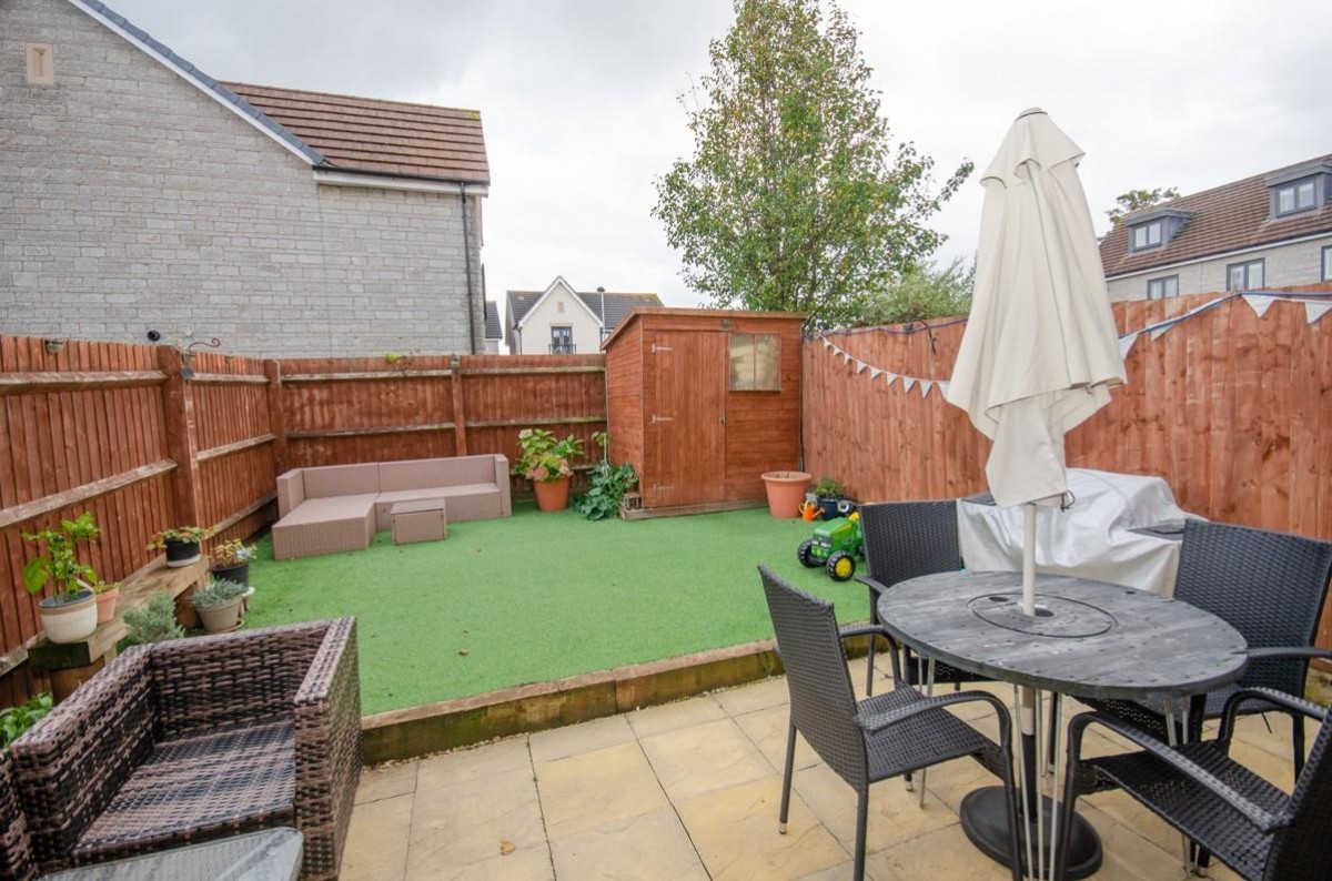 Oak Tree Close, Mangotsfield, Bristol, BS16 9AJ