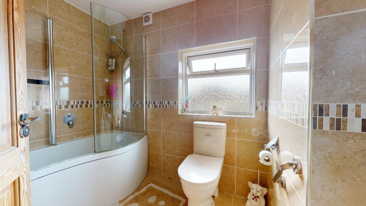 Jubilee Crescent, Gravesend, DA12