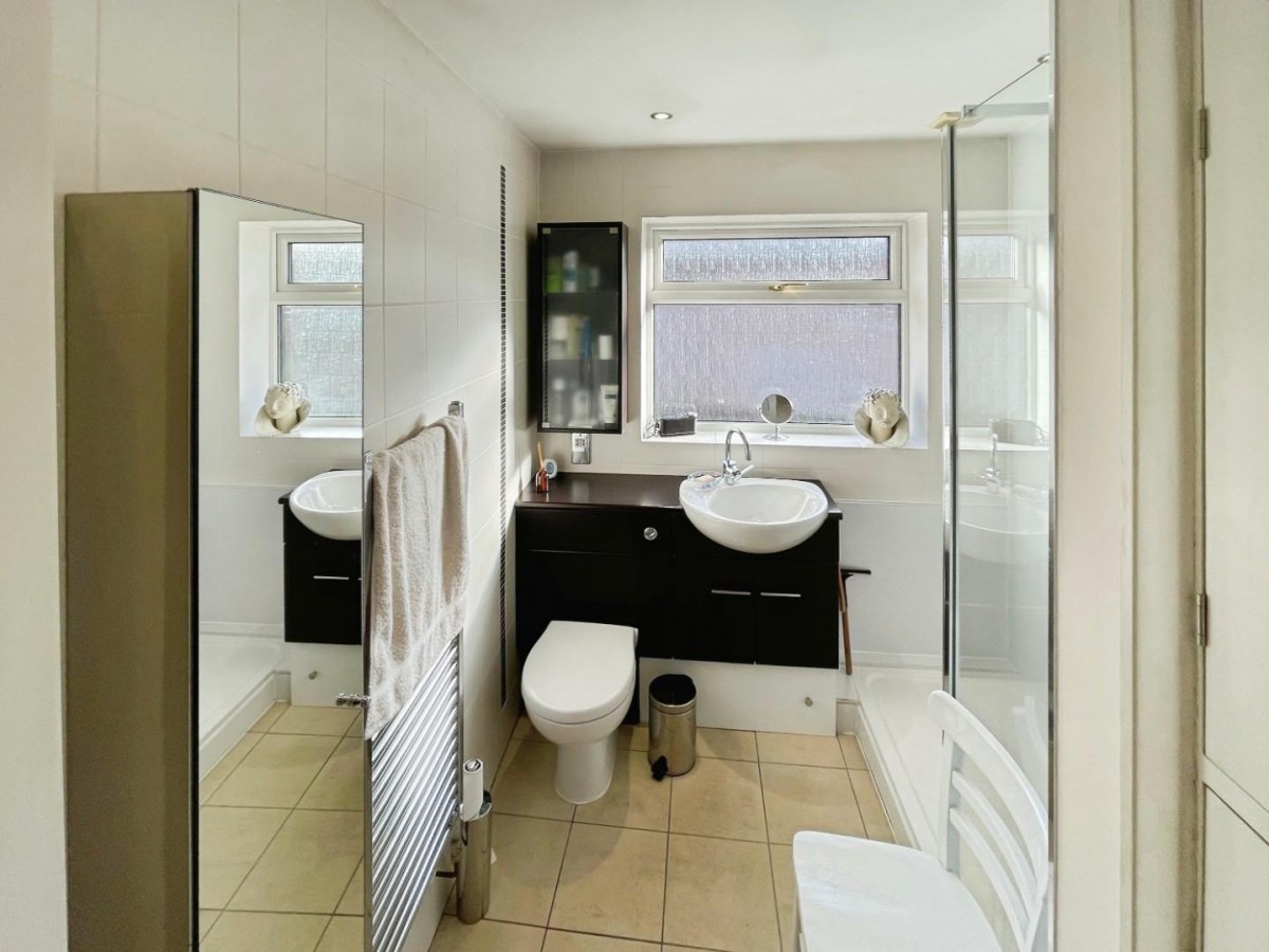 Derwent Drive, Ellesmere Port