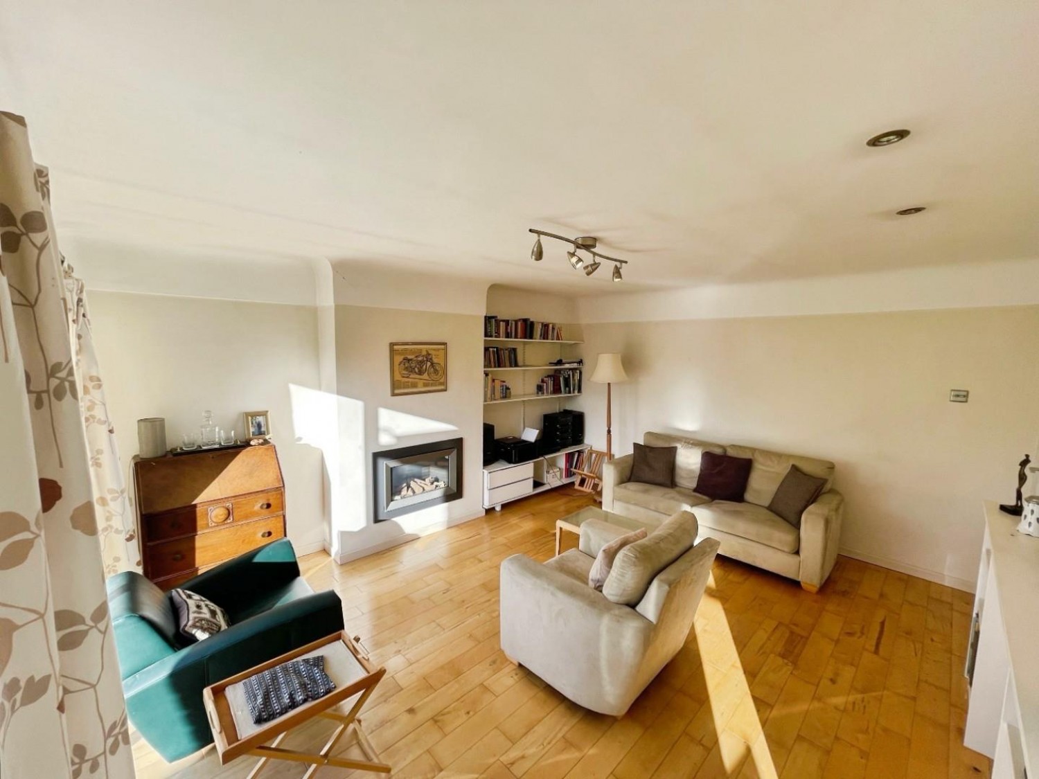 Derwent Drive, Ellesmere Port