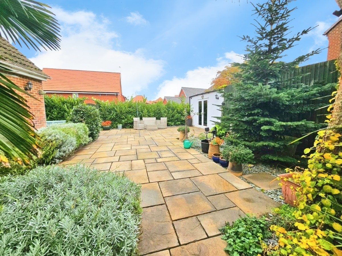 Howmead, Berkeley, GL13 9AS