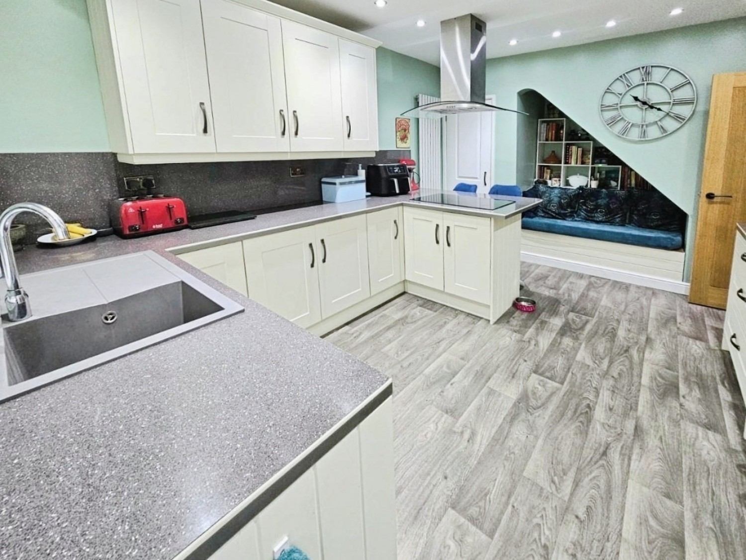 Howmead, Berkeley, GL13 9AS