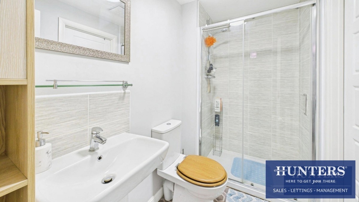 Danesfield Road, Washington