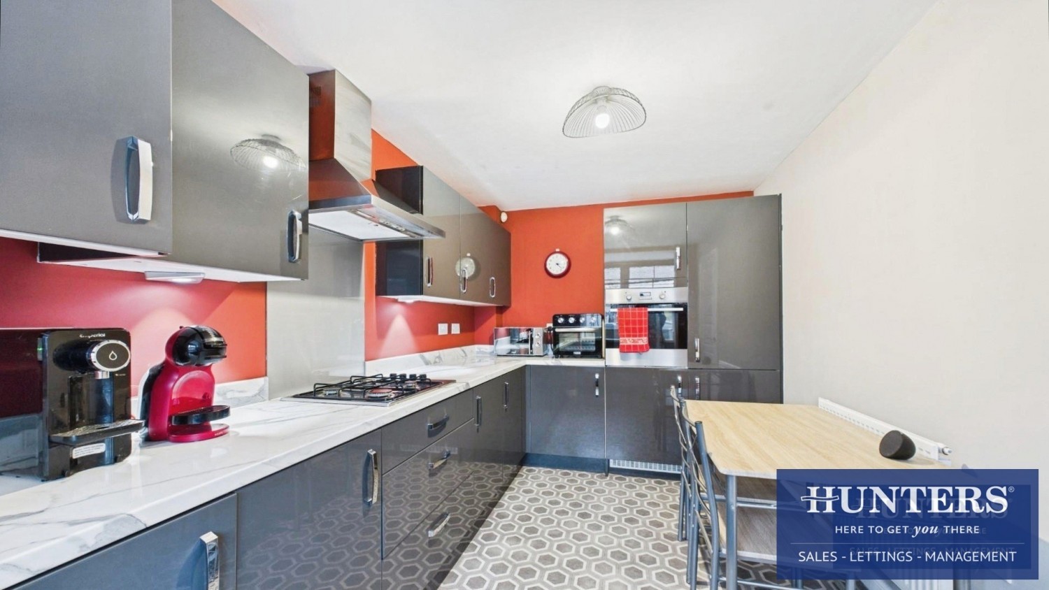 Danesfield Road, Washington