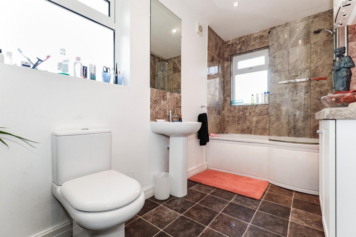 Stonefall Avenue, Harrogate