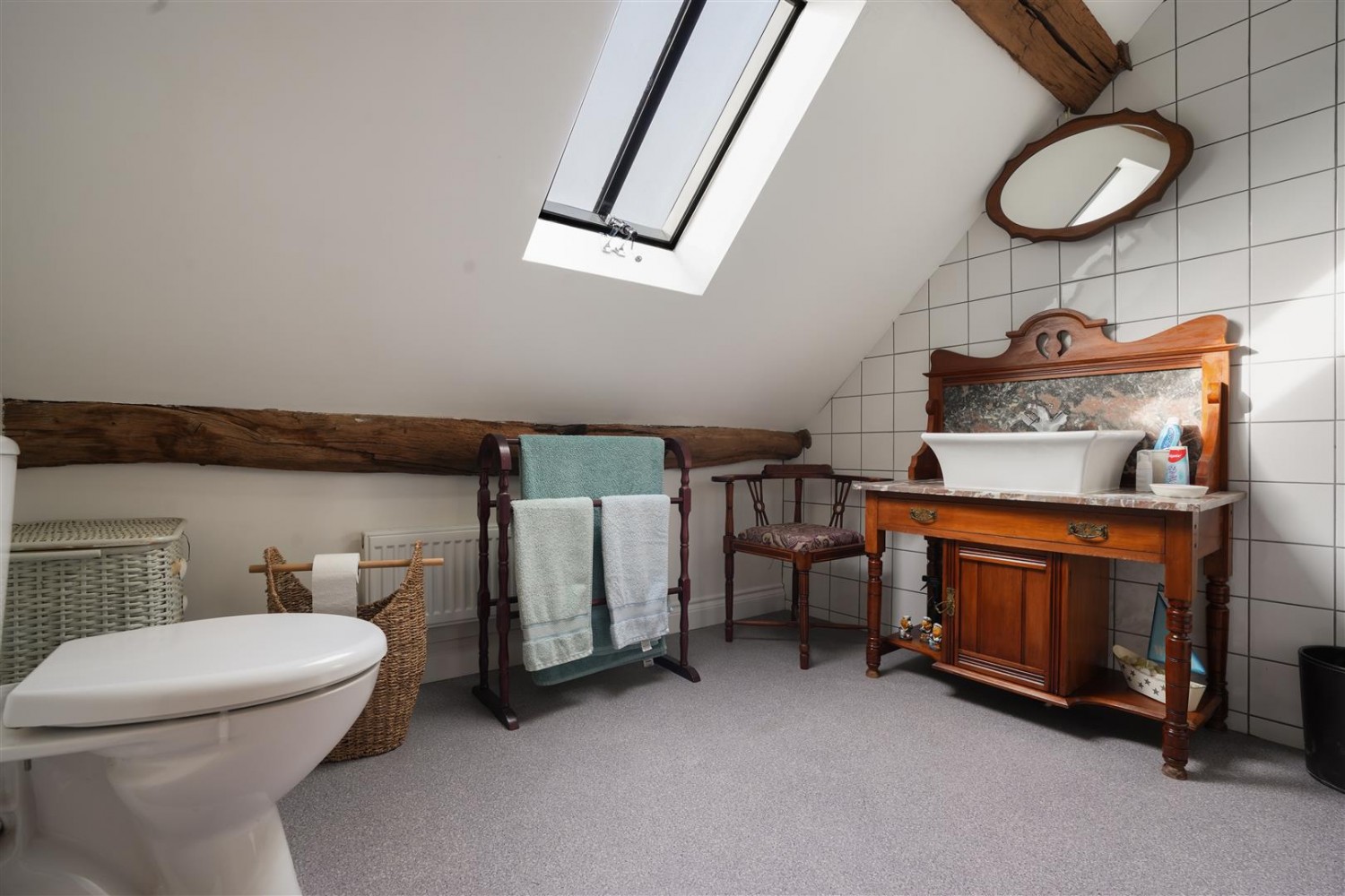 Nether Birchitt Farm Cottage, Sheffield Road Dronfield, S18 2GD