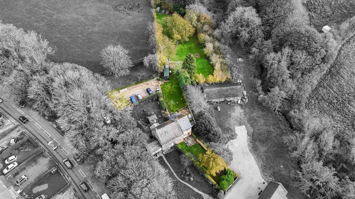 Nether Birchitt Farm Cottage, Sheffield Road Dronfield, S18 2GD