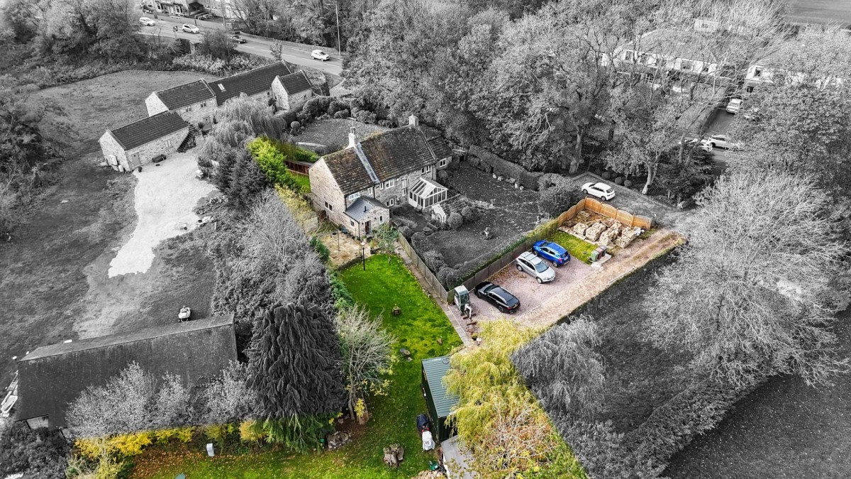 Nether Birchitt Farm Cottage, Sheffield Road Dronfield, S18 2GD