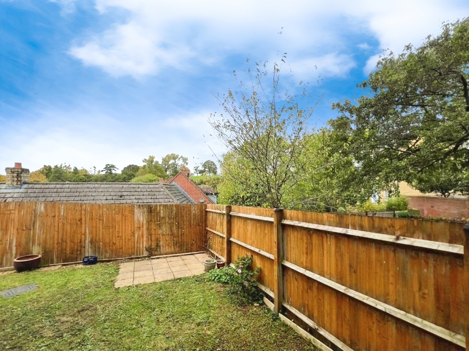 Castle Stream Court, Dursley