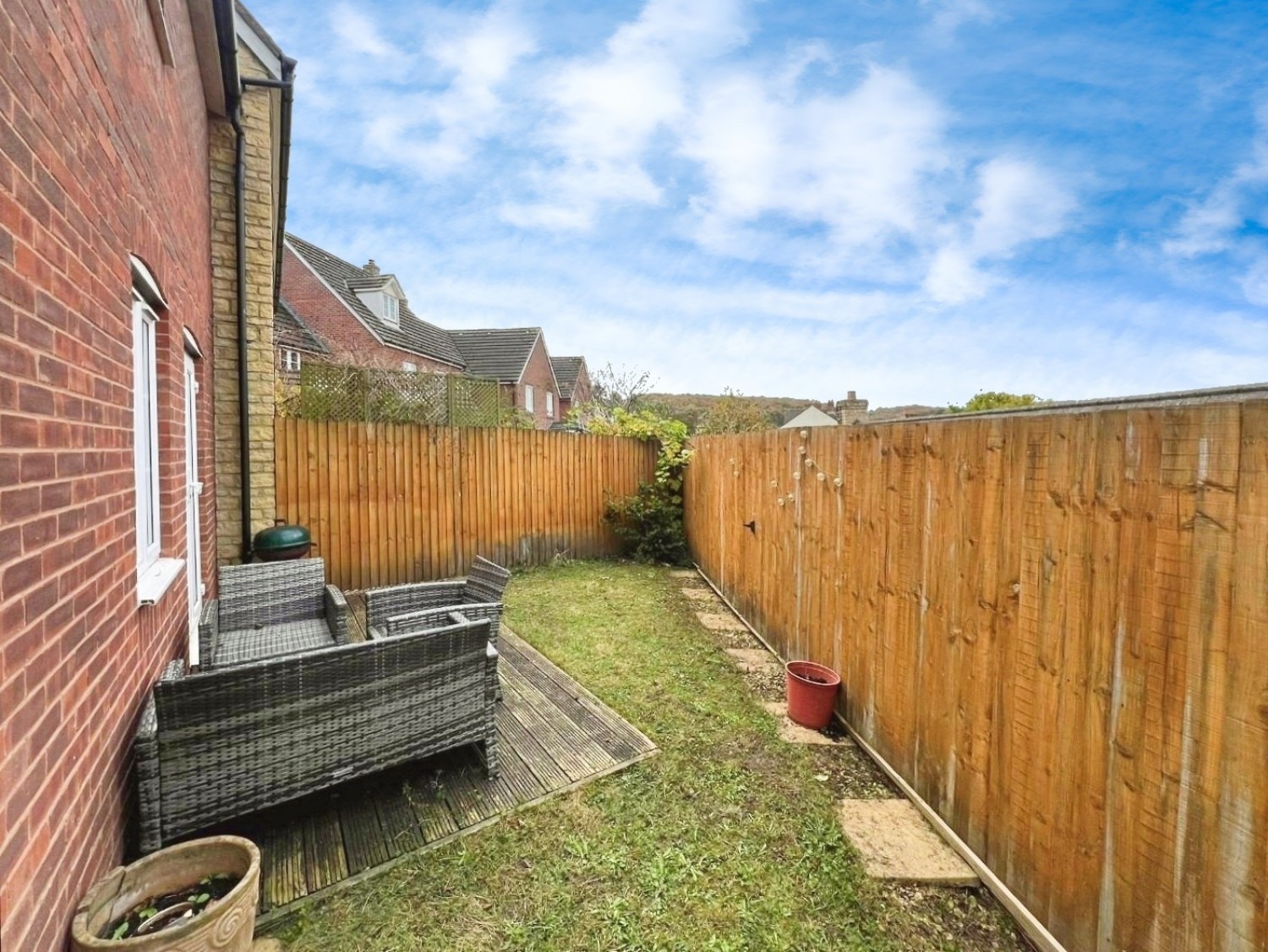 Castle Stream Court, Dursley