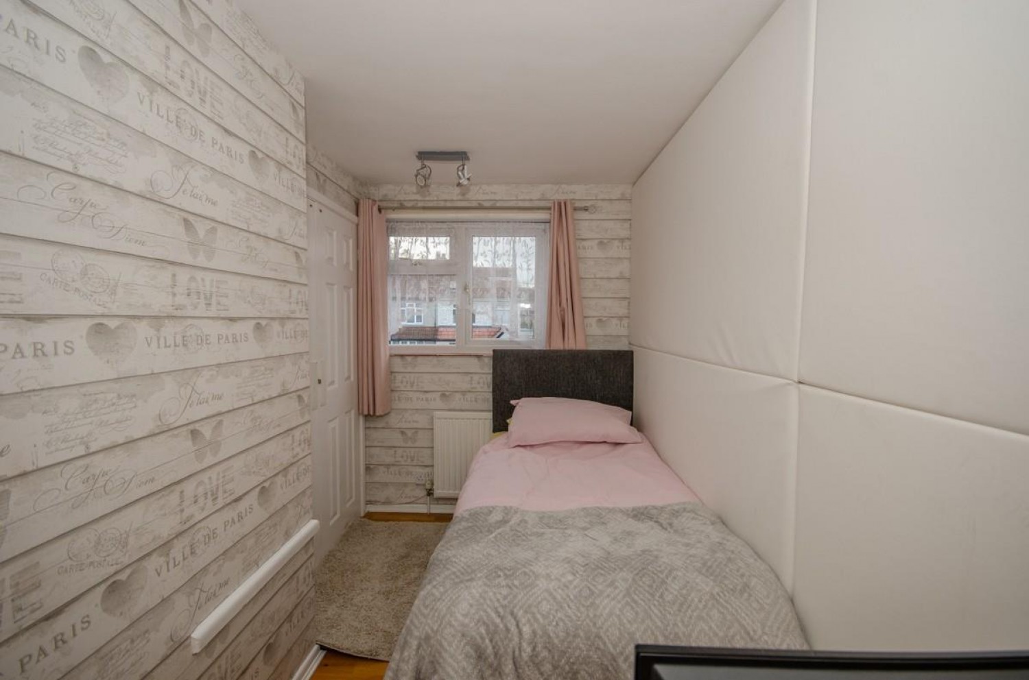 New Cheltenham Road, Kingswood, Bristol. BS15 4RJ