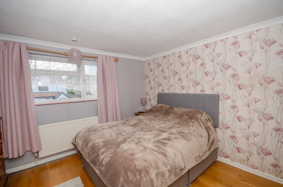 New Cheltenham Road, Kingswood, Bristol. BS15 4RJ