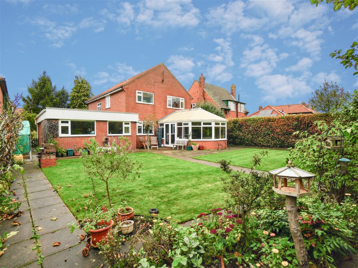 Raskelf Road, Easingwold, York