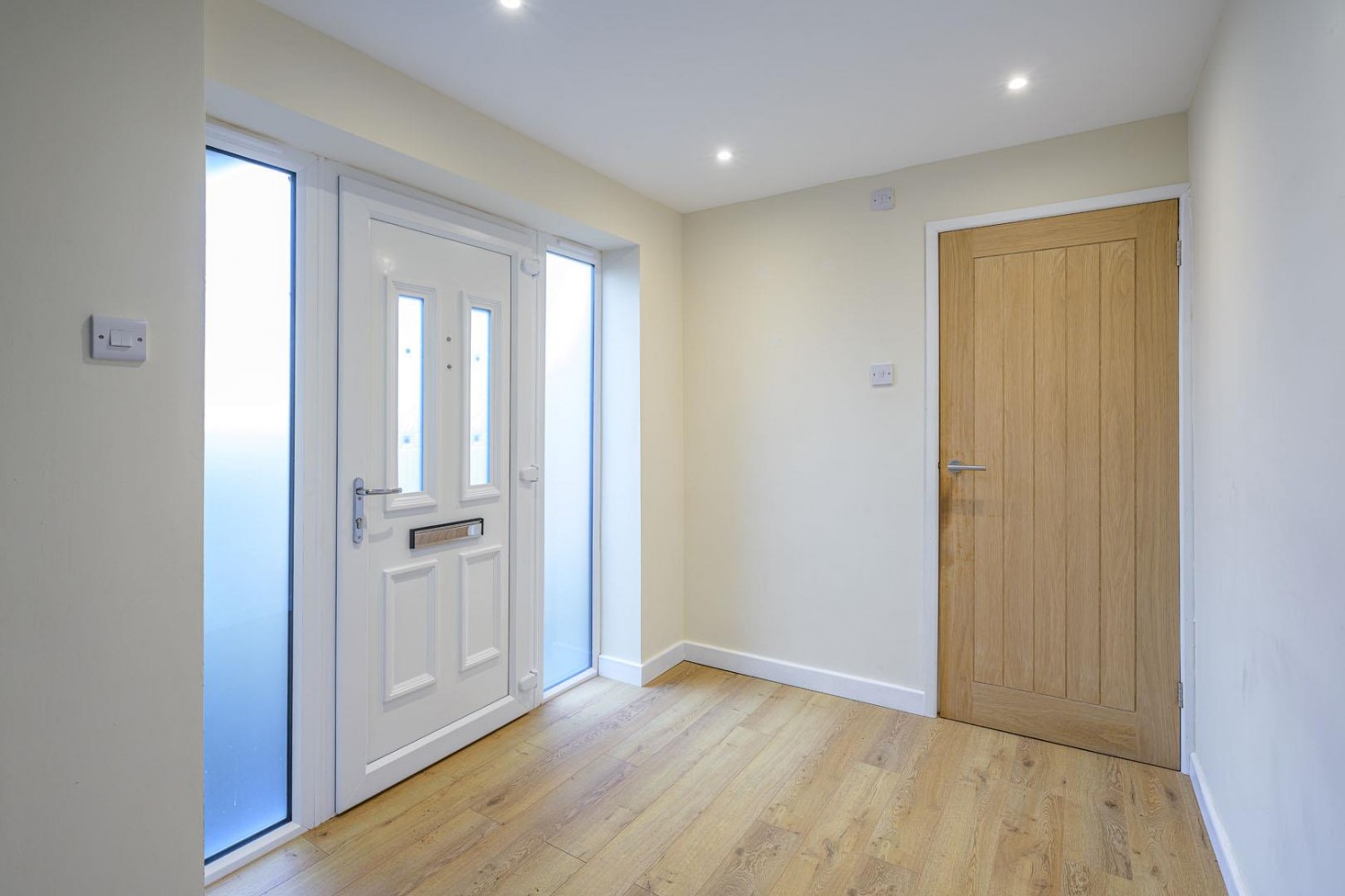 Round Hill Avenue, Pedmore, Stourbridge, DY9 0RG