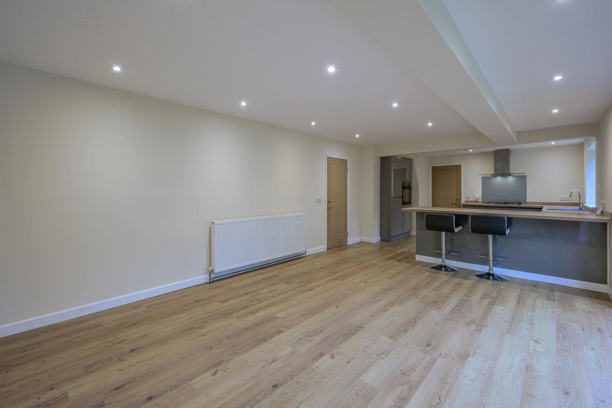 Round Hill Avenue, Pedmore, Stourbridge, DY9 0RG