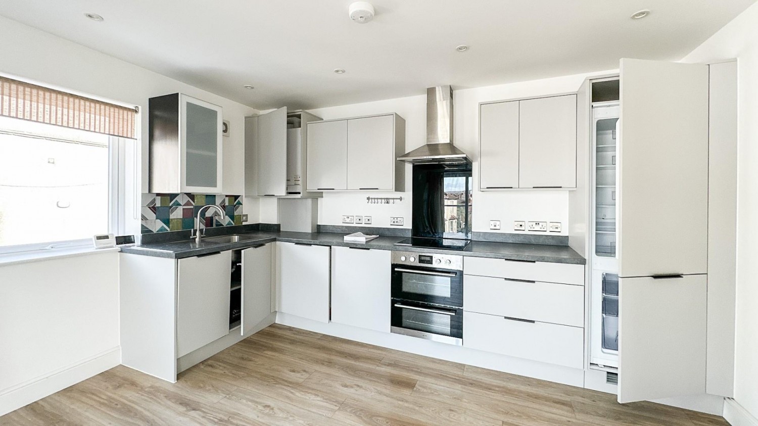 Plough And Windmill, West Street, Bristol, BS3 3NB