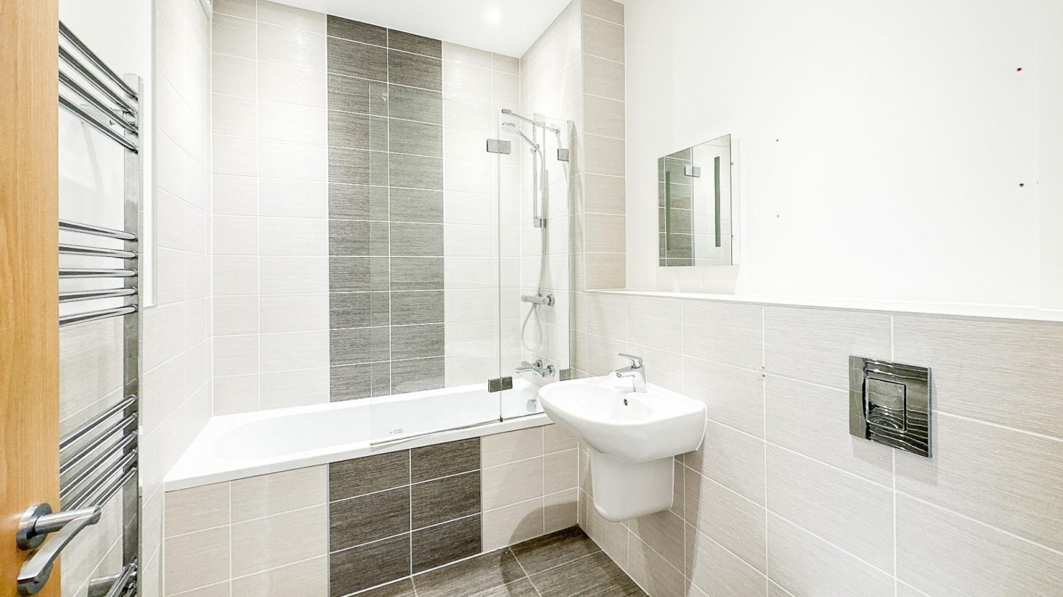 Plough And Windmill, West Street, Bristol, BS3 3NB