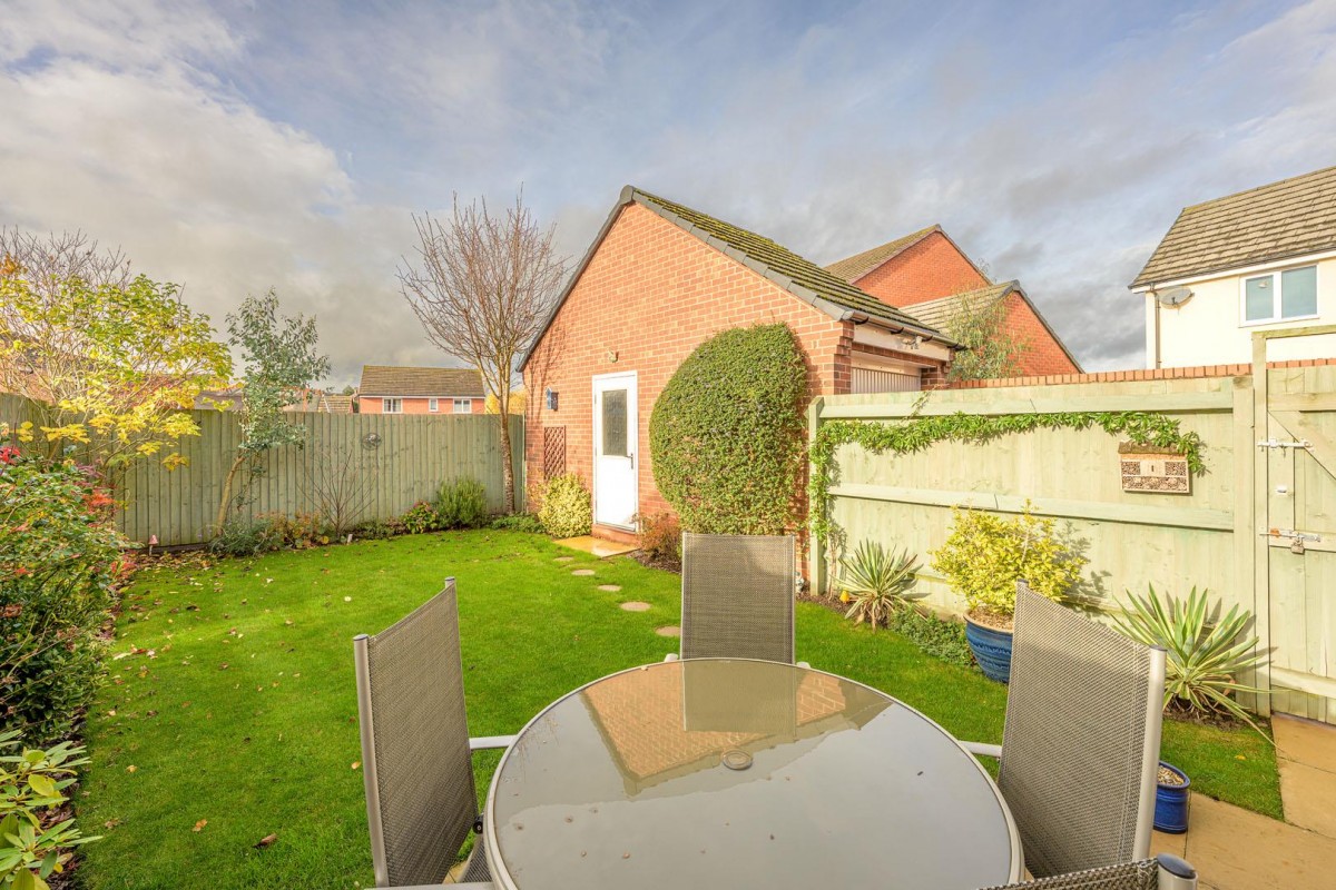 Morrow Way, Wollaston, Stourbridge, DY8 4GE