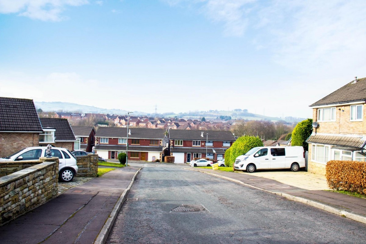 Farfield Drive, Lower Darwen, BB3 0RJ