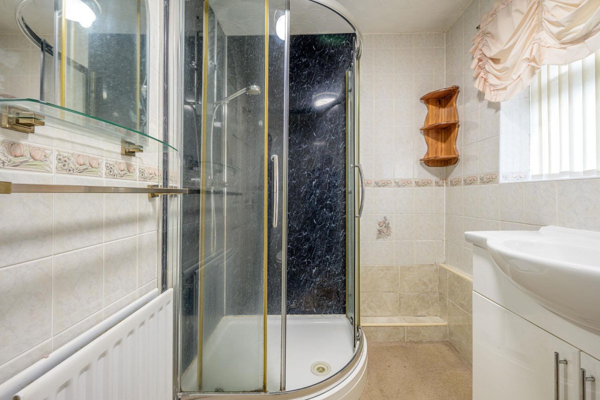 Stapleford Grove, Stourbridge, DY8 5RD