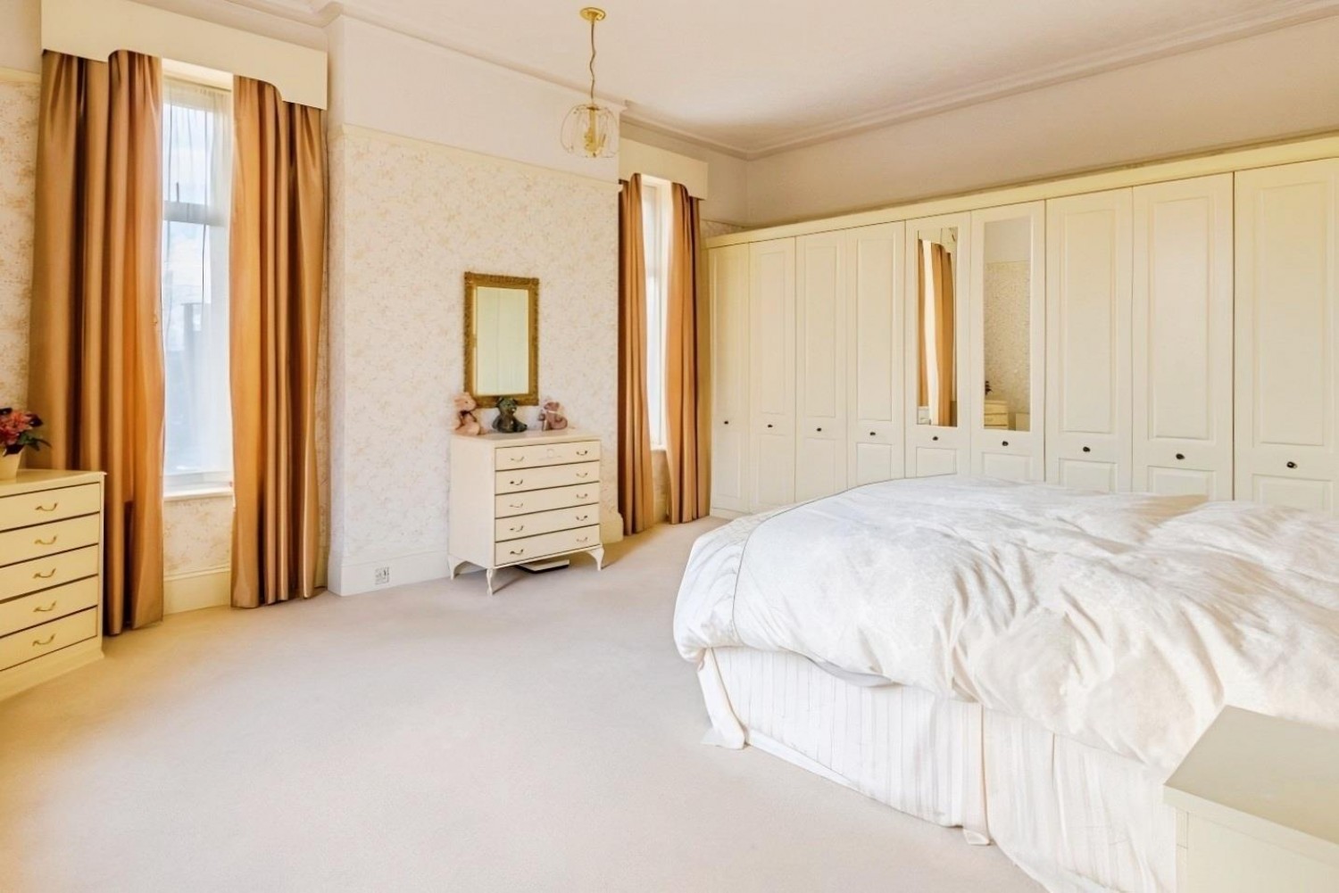 Thorniehurst, Galloway Lane , LS28