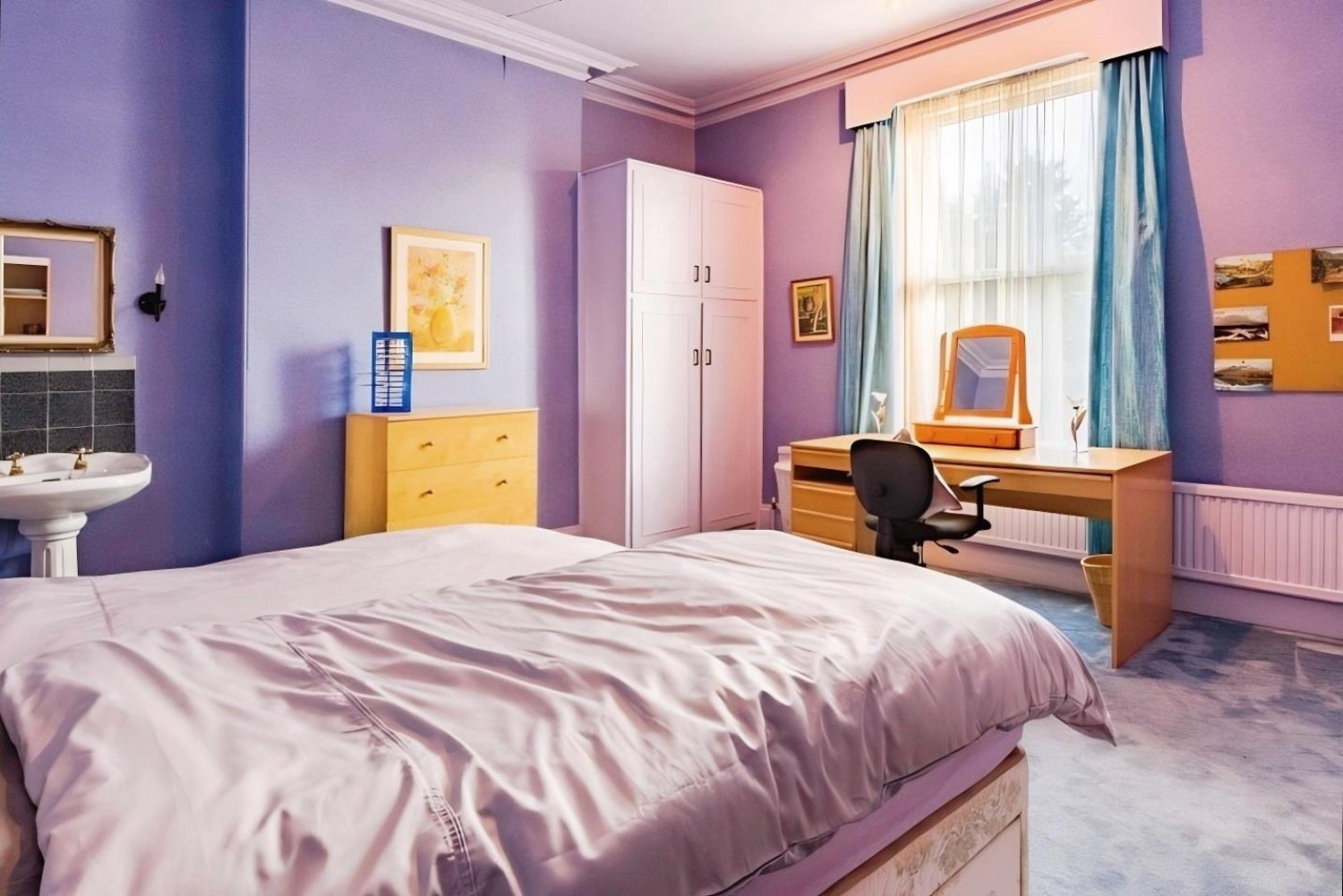 Thorniehurst, Galloway Lane , LS28