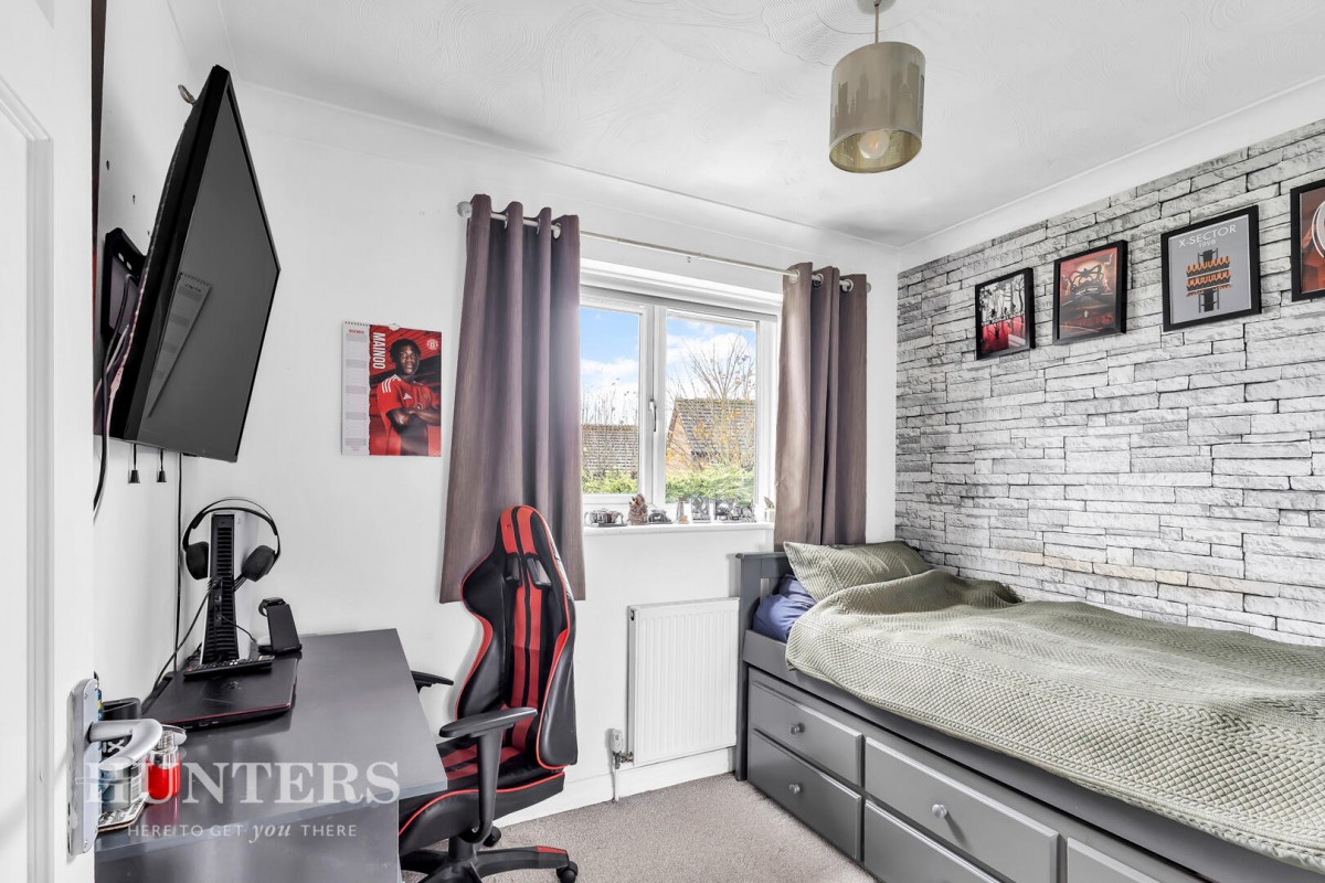 Turnfield Close, Smallbridge, OL16 2QF