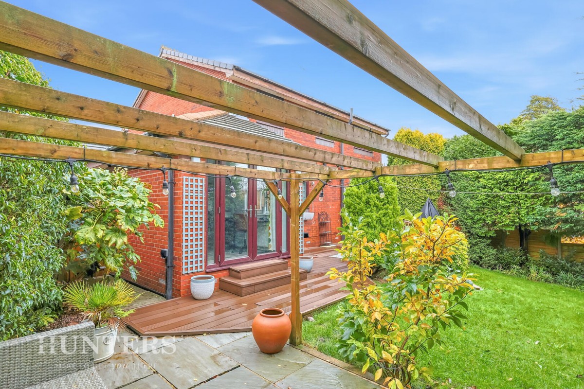 Turnfield Close, Smallbridge, OL16 2QF