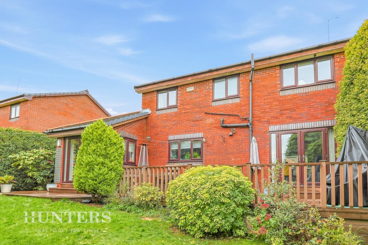 Turnfield Close, Smallbridge, OL16 2QF