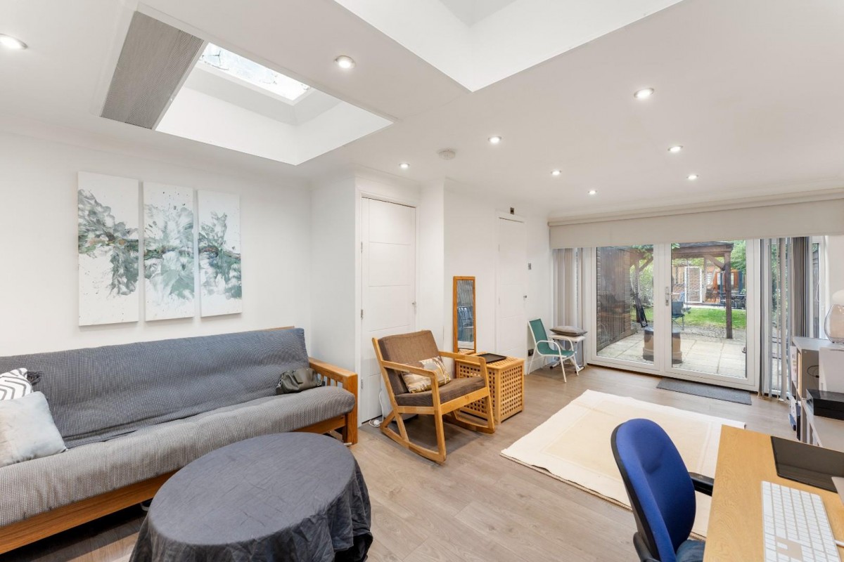 Grosvenor Crescent, Uxbridge