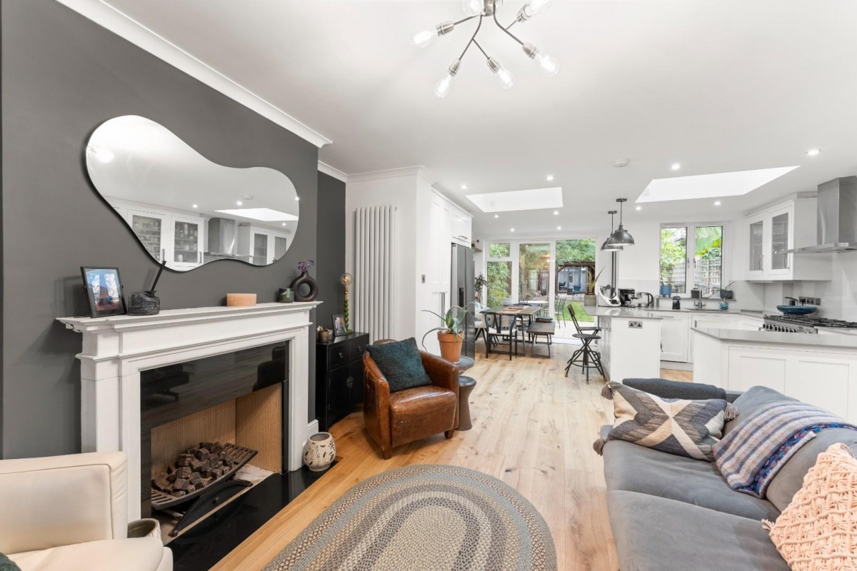 Grosvenor Crescent, Uxbridge