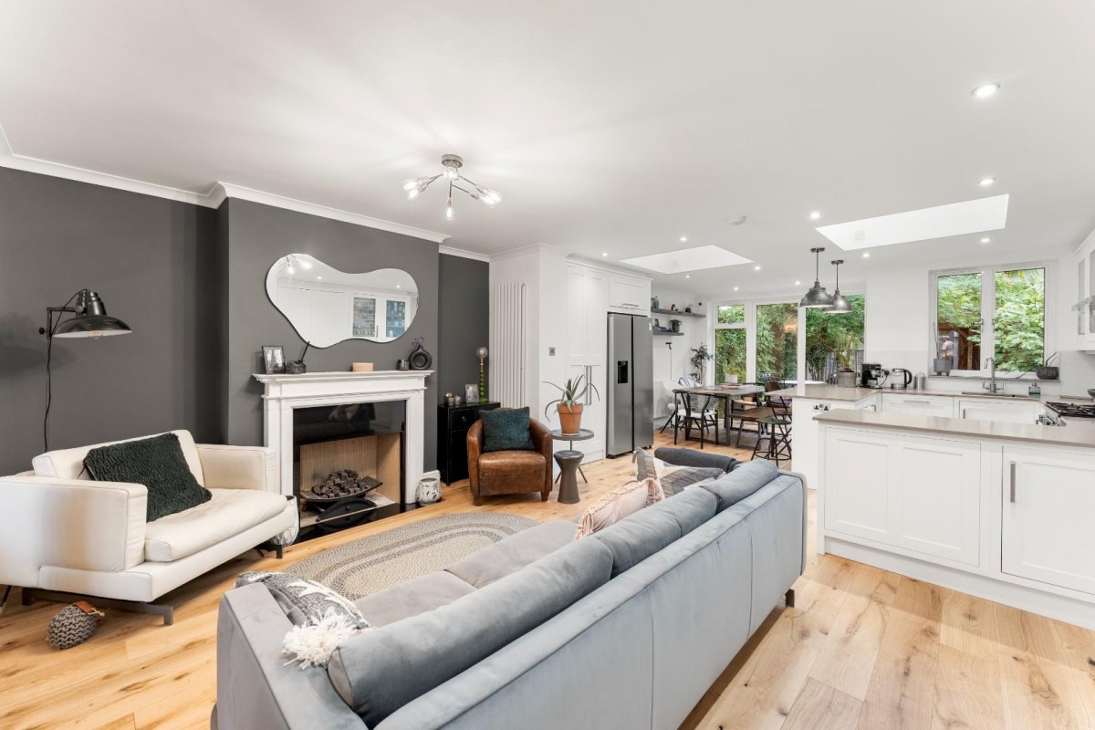 Grosvenor Crescent, Uxbridge