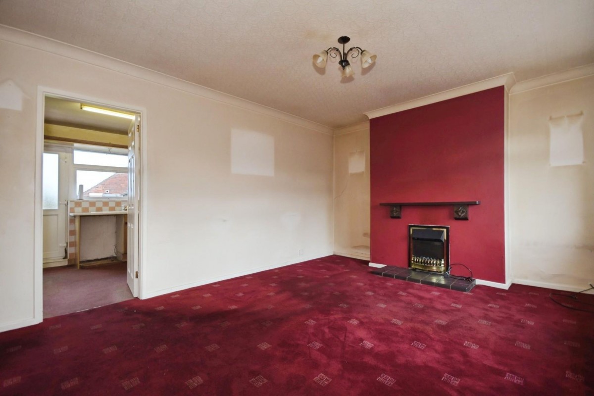 Laurel Crescent, Hollingwood, Chesterfield, S43 2LJ