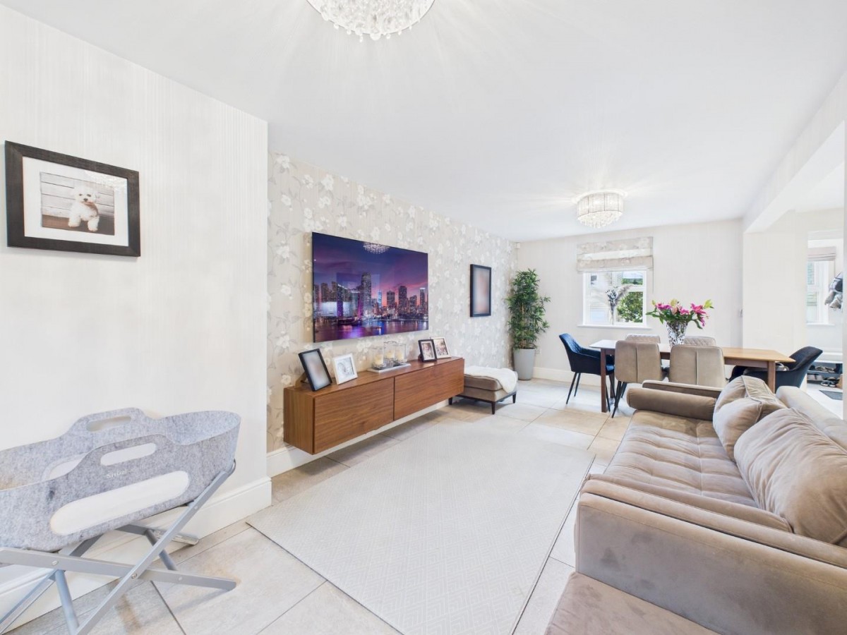 Roedhelm Road, East Morton, West Yorkshire