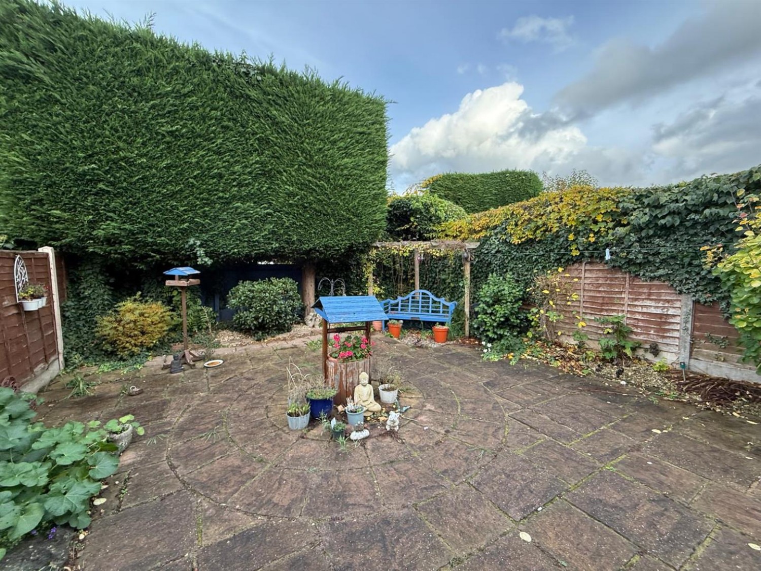 Harvine Walk, Norton, Stourbridge, DY8 3BQ