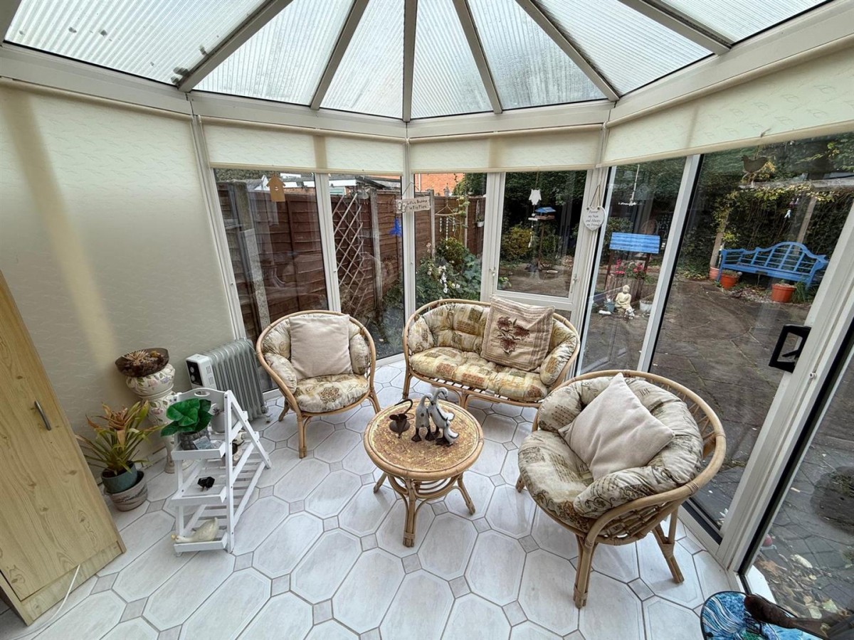 Harvine Walk, Norton, Stourbridge, DY8 3BQ