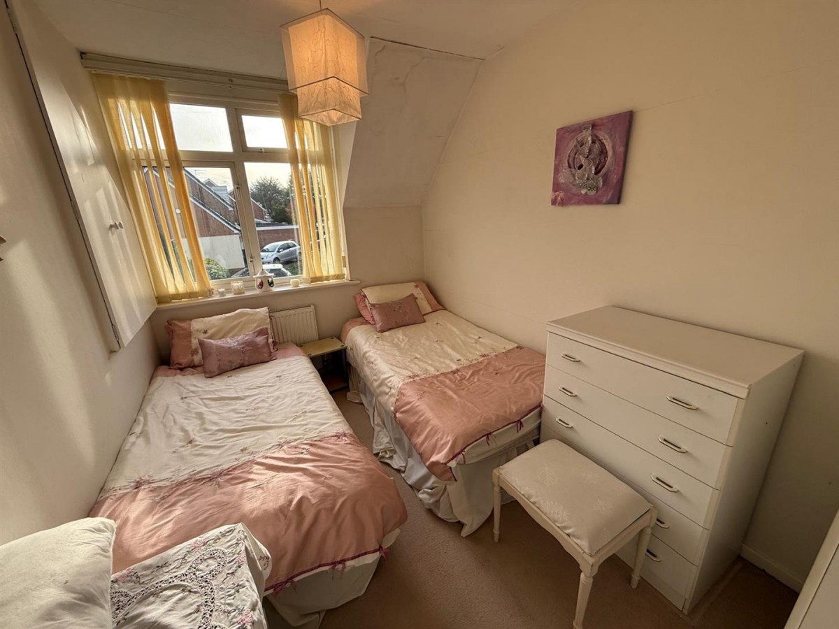 Harvine Walk, Norton, Stourbridge, DY8 3BQ