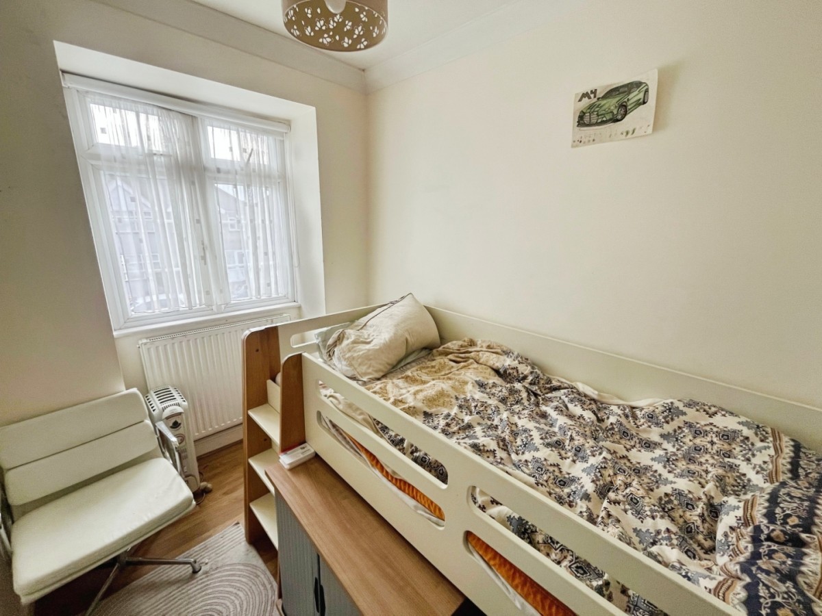 Kenton Avenue, Southall, UB1 3QF