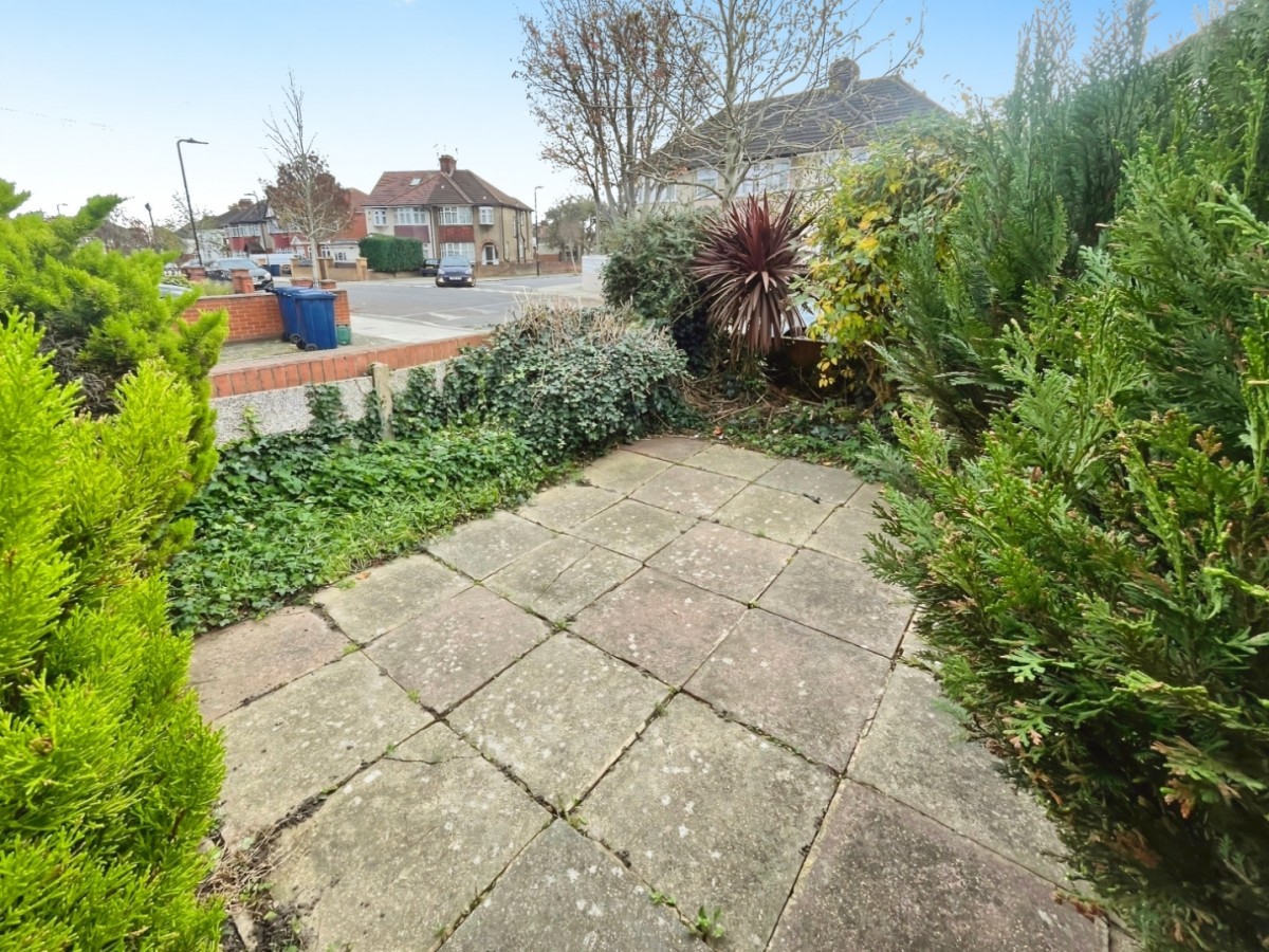 Kenton Avenue, Southall, UB1 3QF
