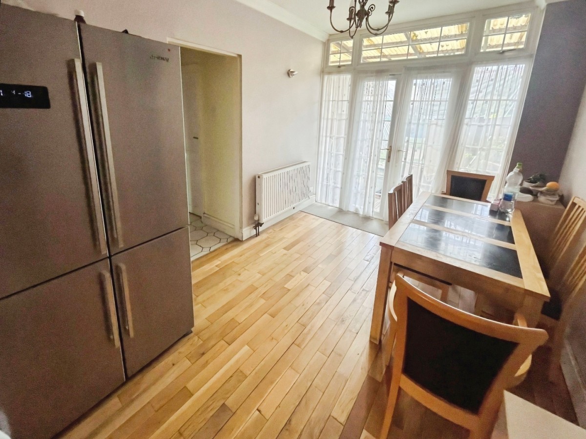 Kenton Avenue, Southall, UB1 3QF