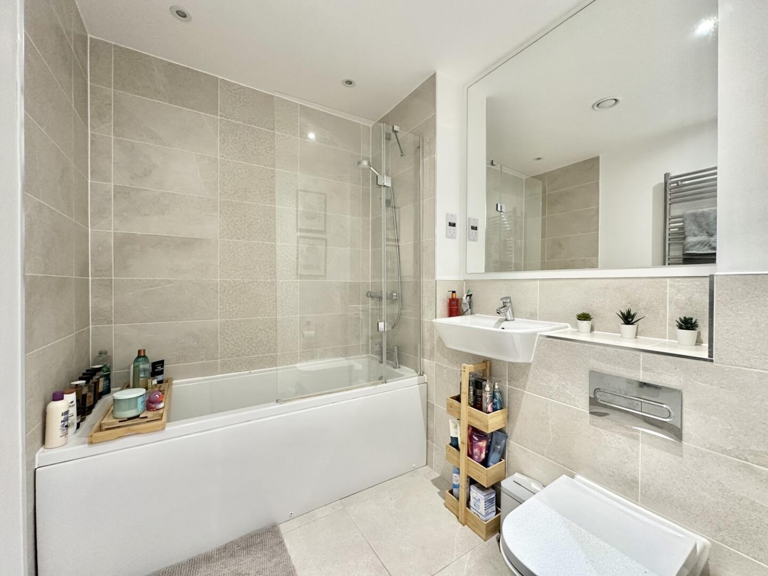 Bluenote Apartments, Blyth Road, Hayes