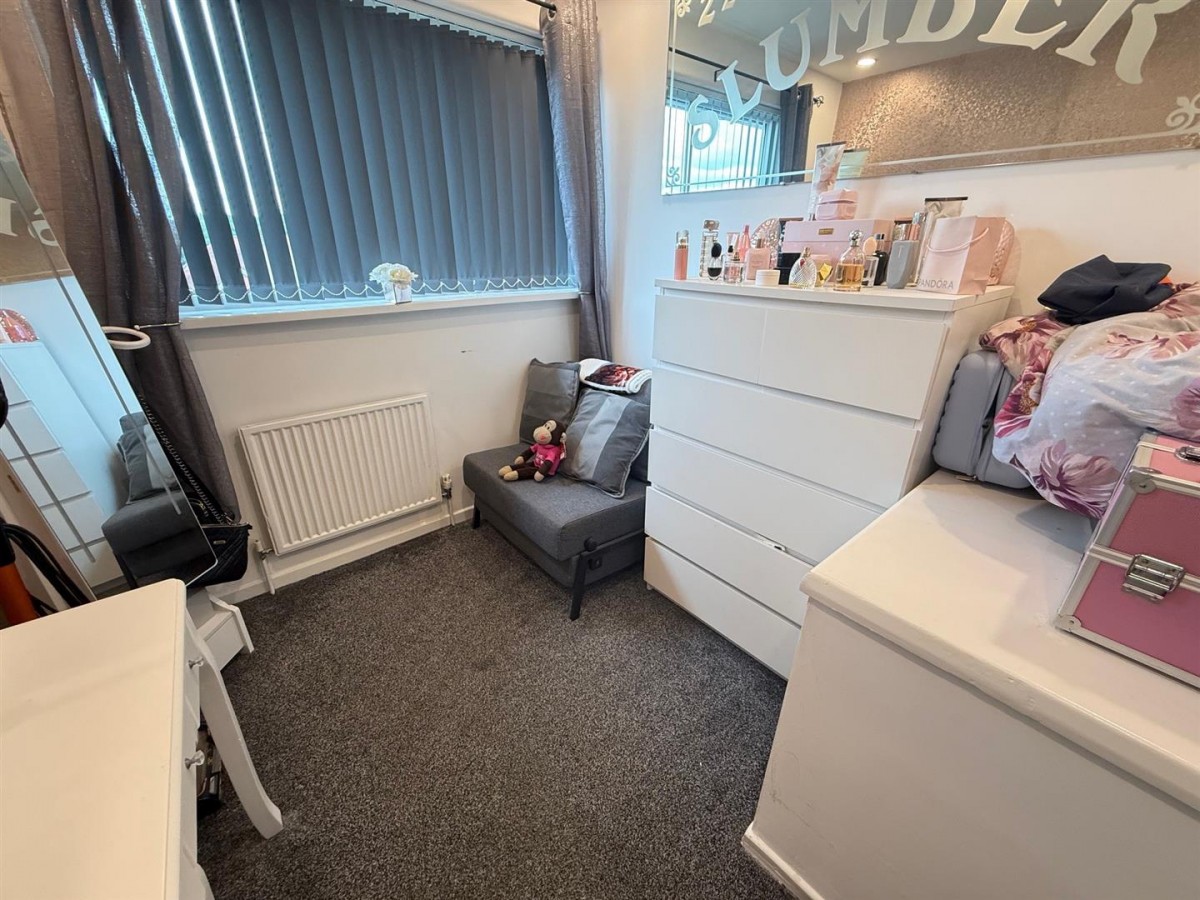 Stourbridge Road, Halesowen, B63 3QU