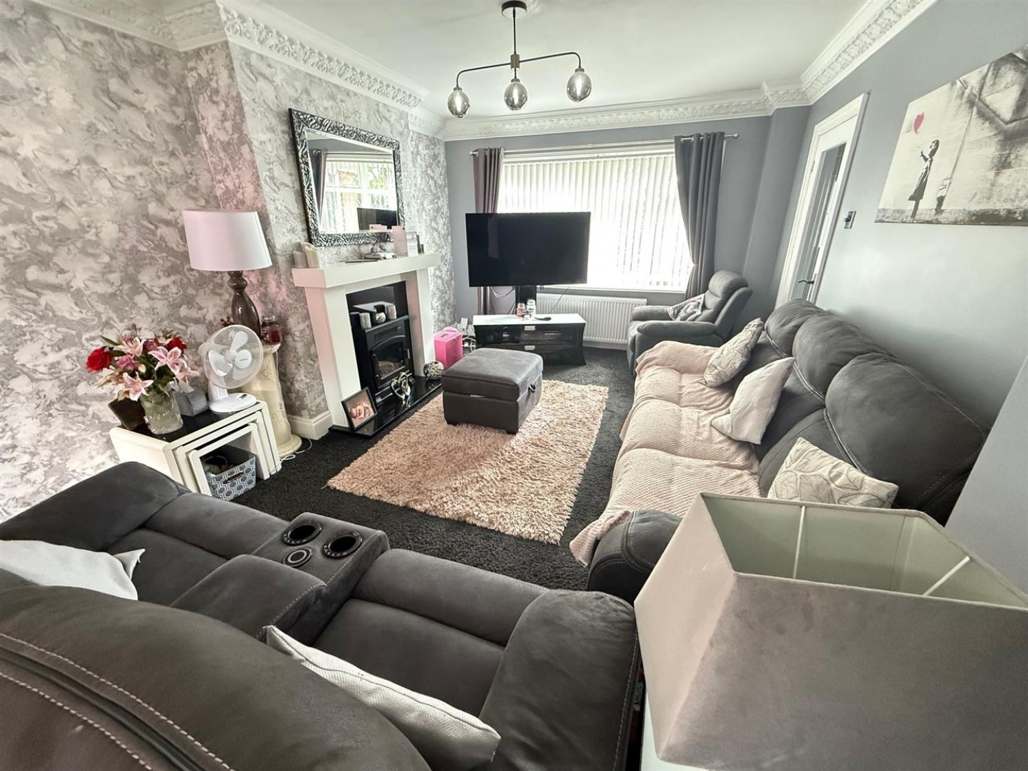 Stourbridge Road, Halesowen, B63 3QU