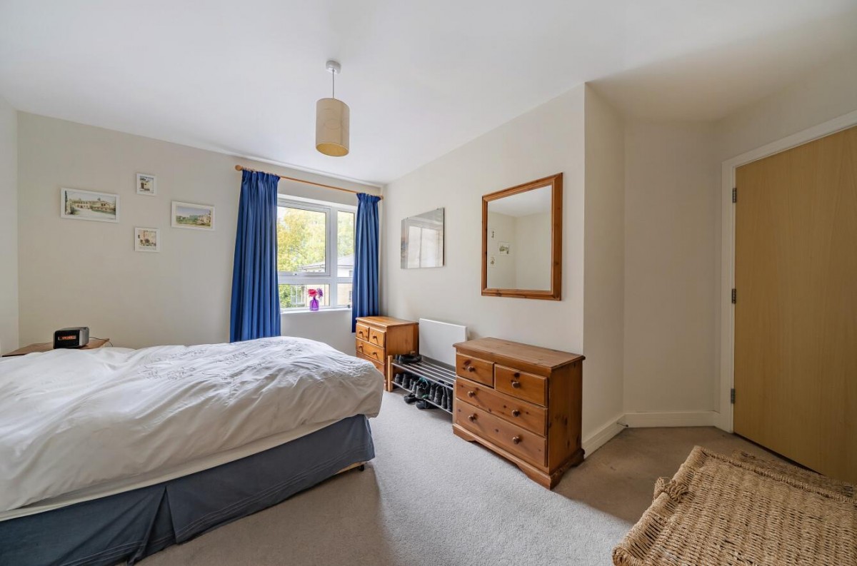 Rosse Gardens, London, SE13 6PD