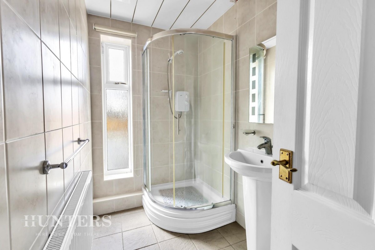 North Gate, Garden Suburbs, Oldham