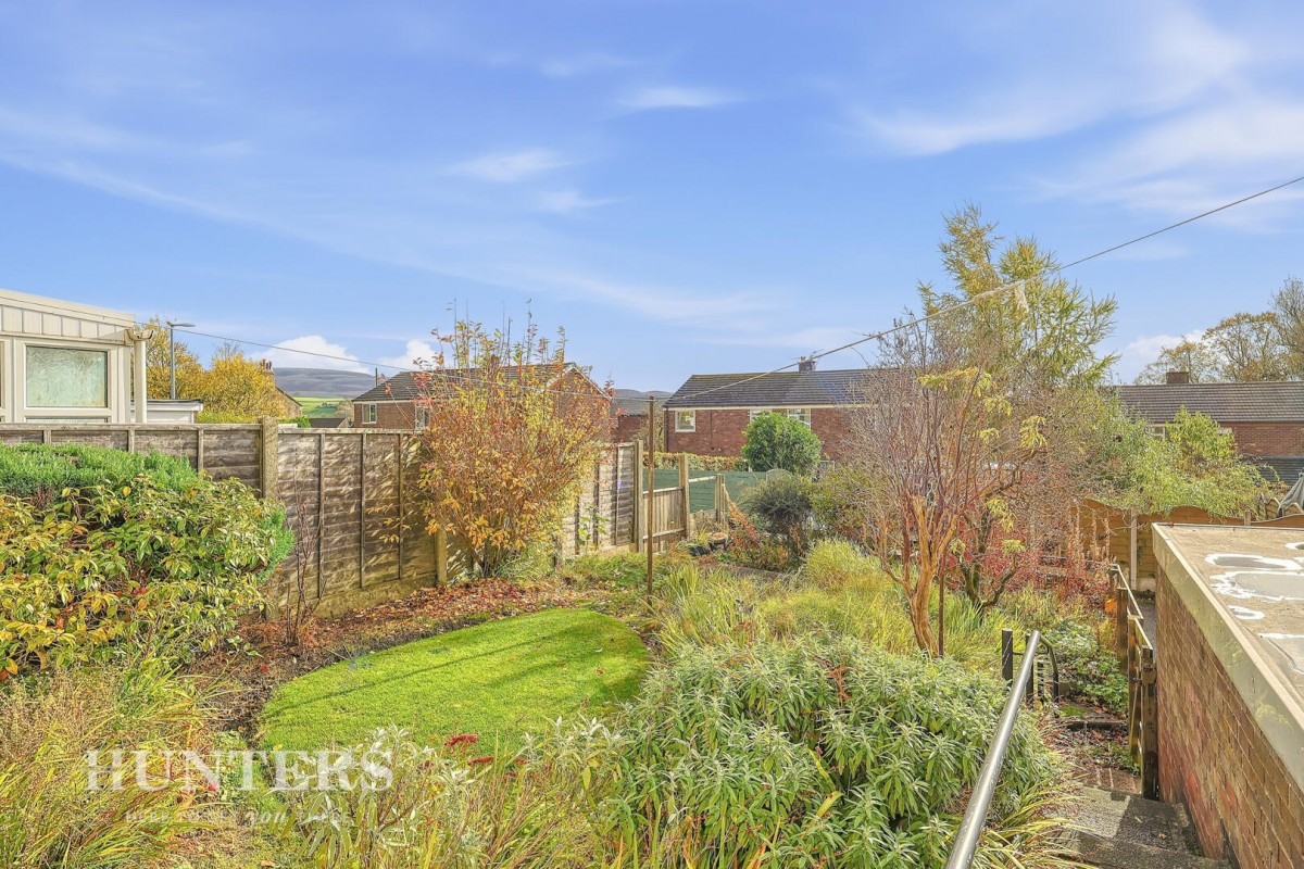 Farm Walk, Bents Farm Estate, Littleborough, OL15 8LJ